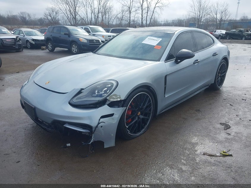 2021 Porsche Panamera
