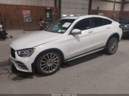 
										2020 Mercedes-benz Glc coupe full									