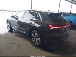 
										2024 Audi Q8 full									