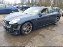 
										2014 Porsche Panamera full									