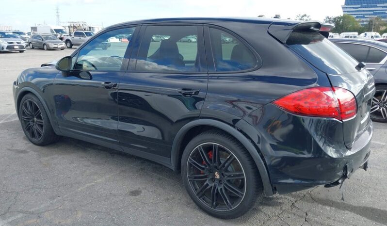 
								2012 Porsche Cayenne full									