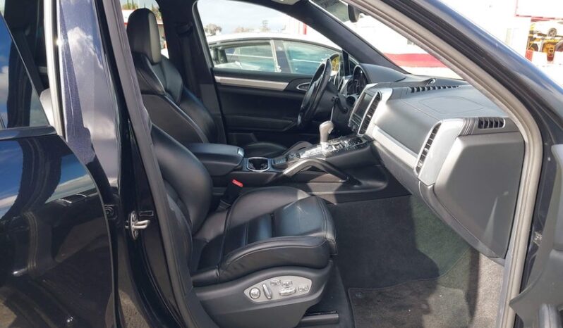 
								2012 Porsche Cayenne full									