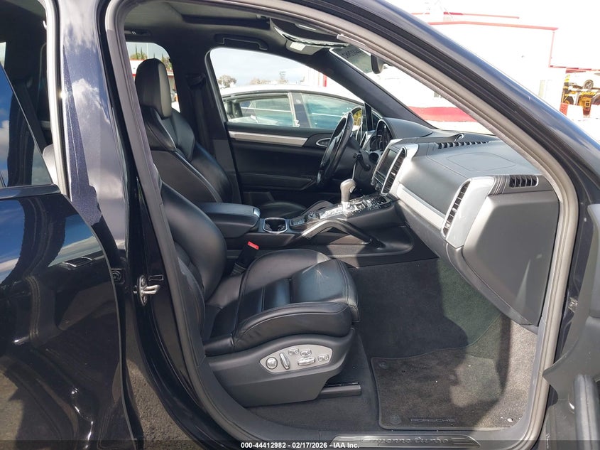 2012 Porsche Cayenne