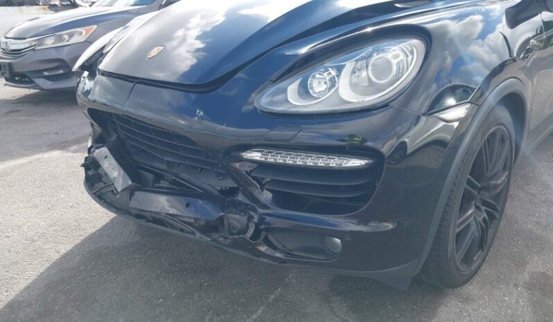 
								2012 Porsche Cayenne full									