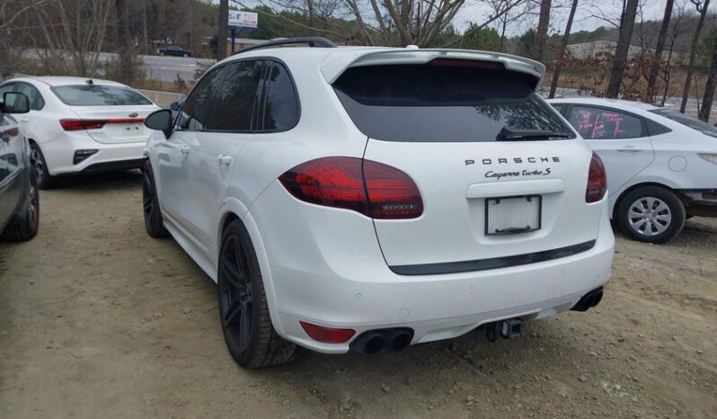 
								2013 Porsche Cayenne full									