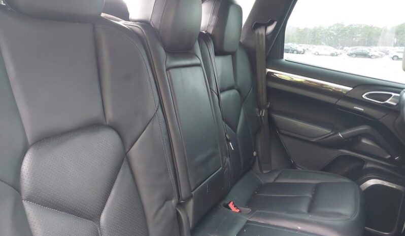 
								2013 Porsche Cayenne full									