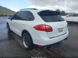 
										2013 Porsche Cayenne full									