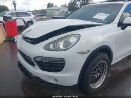 
										2013 Porsche Cayenne full									