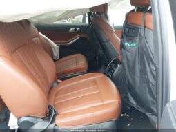 
										2022 BMW X7 full									