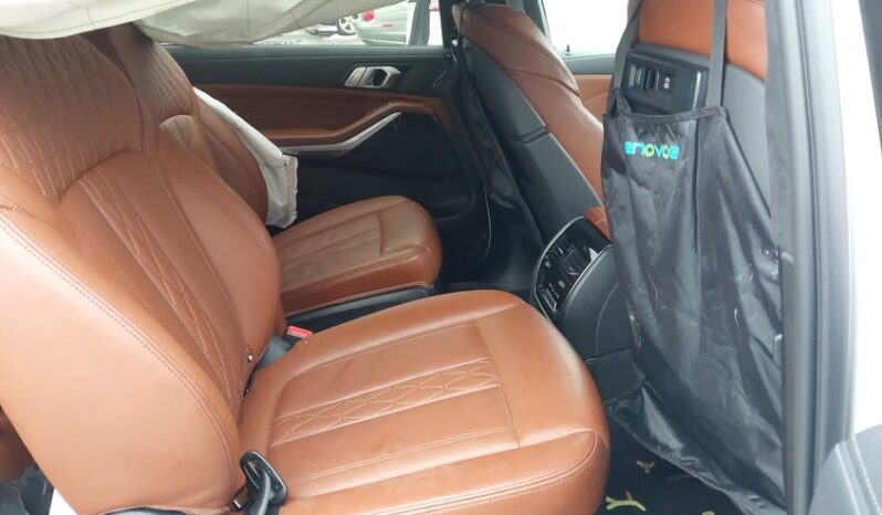 
								2022 BMW X7 full									