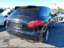 
										2013 Porsche Cayenne full									