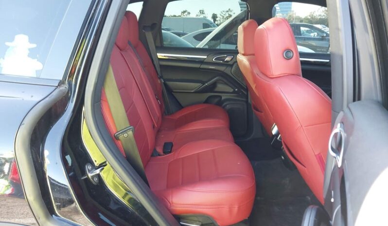 
								2013 Porsche Cayenne full									