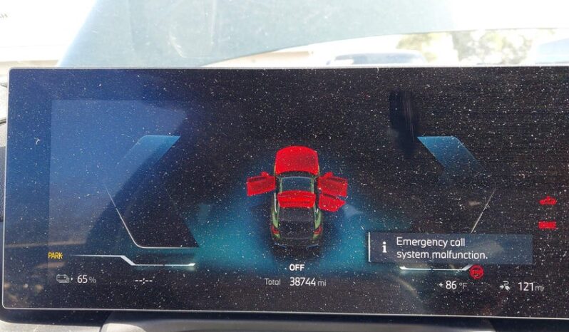 
								2023 BMW I4 full									