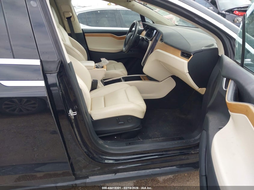 2019 Tesla Model x