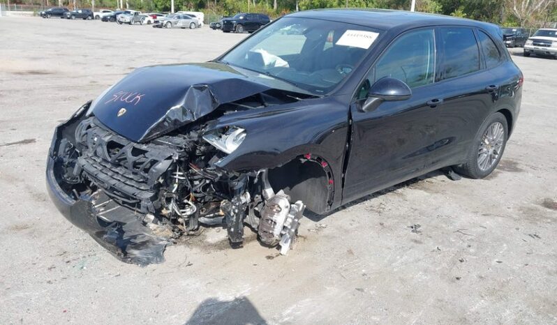 
								2014 Porsche Cayenne full									