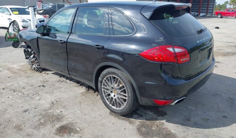 
								2014 Porsche Cayenne full									