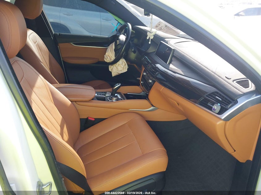 2019 BMW X6