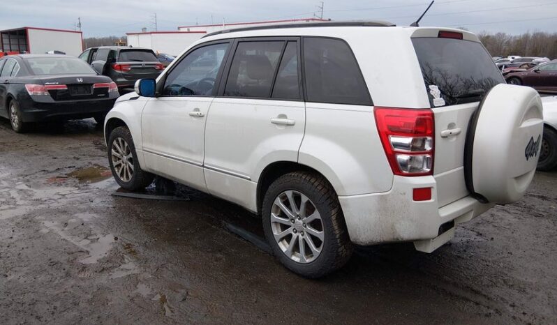 
								2013 Suzuki Grand vitara full									