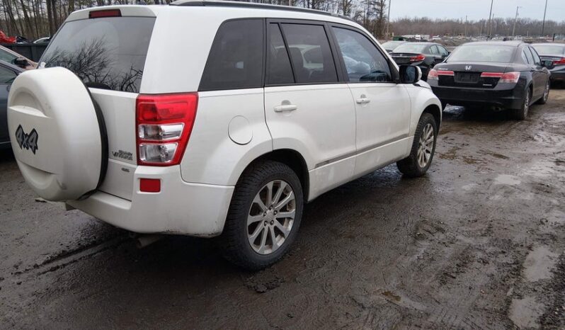 
								2013 Suzuki Grand vitara full									