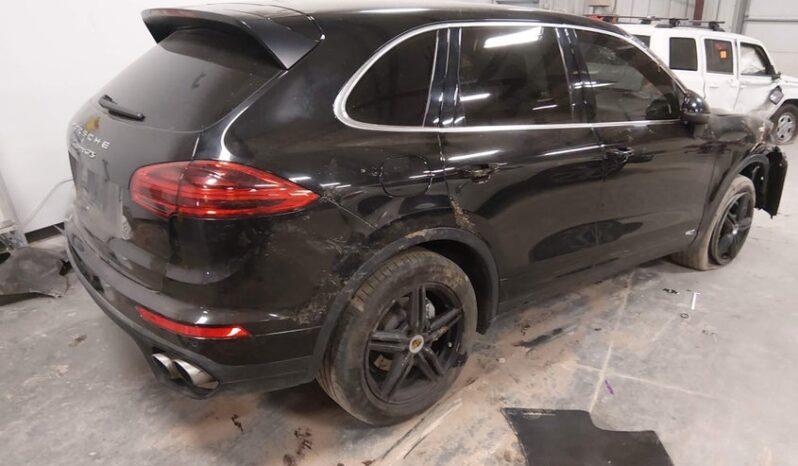 
								2017 Porsche Cayenne full									