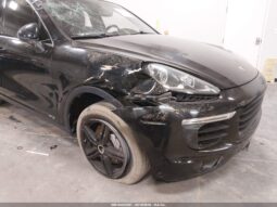 
										2017 Porsche Cayenne full									