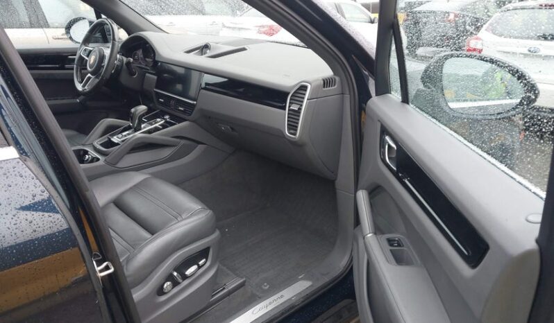 
								2019 Porsche Cayenne full									