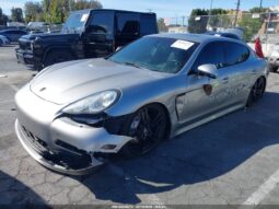 
										2012 Porsche Panamera full									