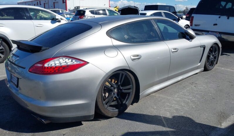 
								2012 Porsche Panamera full									