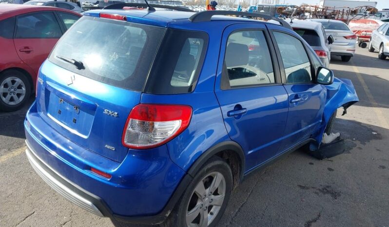 
								2012 Suzuki Sx4 full									