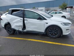 
										2022 Tesla Model x full									