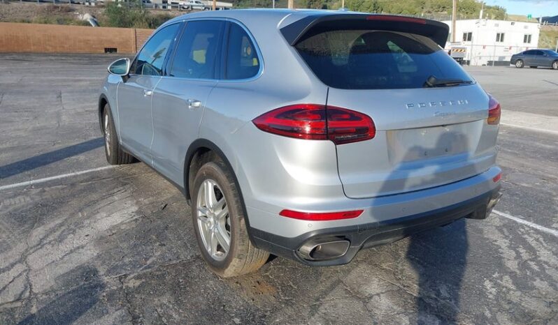
								2015 Porsche Cayenne full									