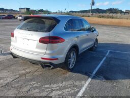 
										2015 Porsche Cayenne full									