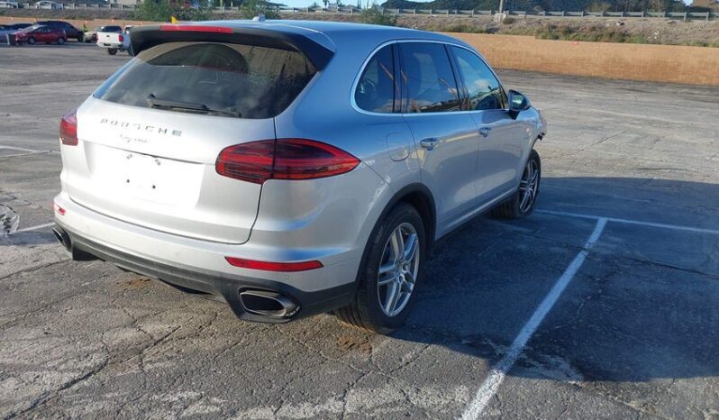 
								2015 Porsche Cayenne full									