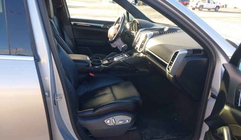 
								2015 Porsche Cayenne full									