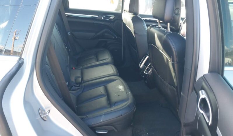 
								2015 Porsche Cayenne full									