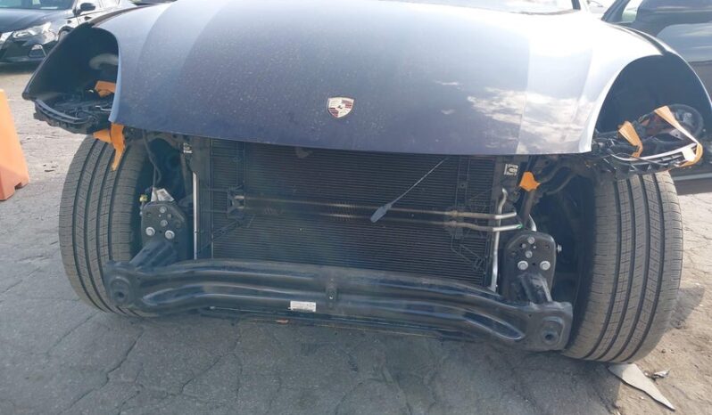 
								2018 Porsche Cayenne full									