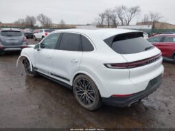 
										2024 Porsche Cayenne full									