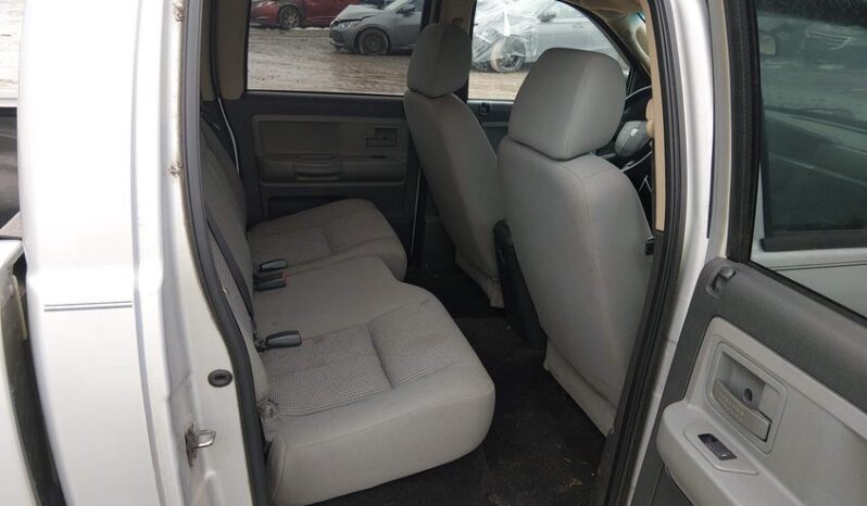 
								2008 Dodge Dakota full									