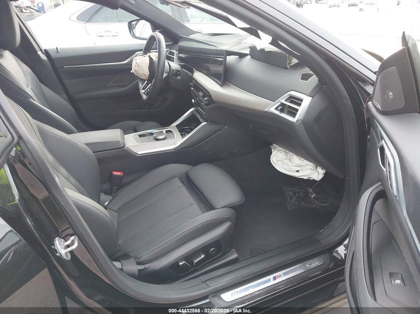 2025 BMW I4