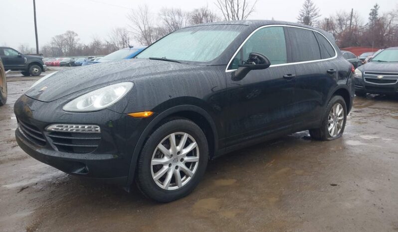 
								2012 Porsche Cayenne full									