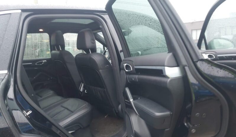 
								2012 Porsche Cayenne full									