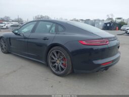 
										2018 Porsche Panamera full									