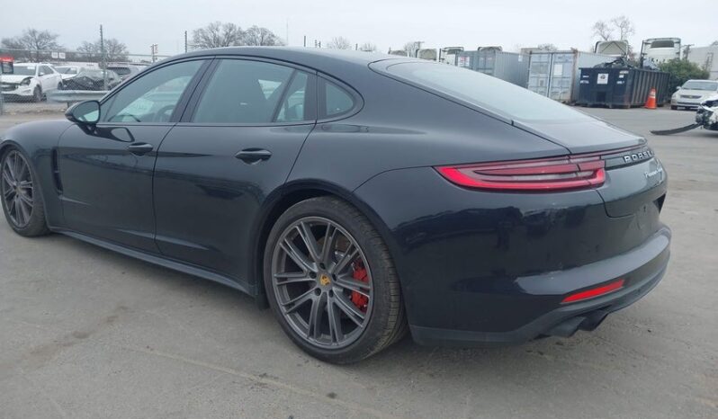 
								2018 Porsche Panamera full									