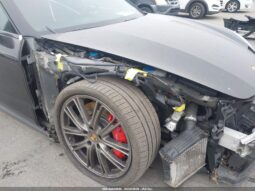 
										2018 Porsche Panamera full									