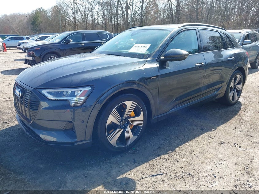 2022 Audi E-tron