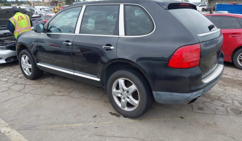 
								2005 Porsche Cayenne full									