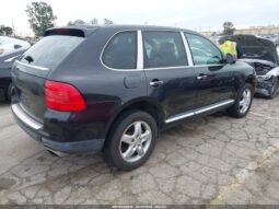 
										2005 Porsche Cayenne full									