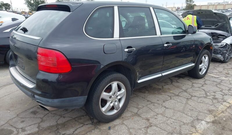 
								2005 Porsche Cayenne full									