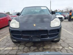 
										2005 Porsche Cayenne full									