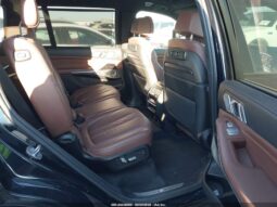 
										2020 BMW X7 full									